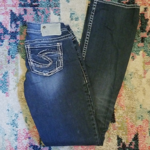 Silver Jeans - Picture 2 of 4